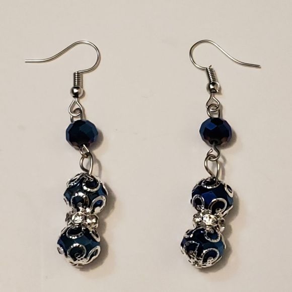 Fashion Jewelry Set - Picture 1 of 3